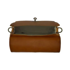 Damska listonoszka ze skóry z klapą "Castel Del Piano" B161