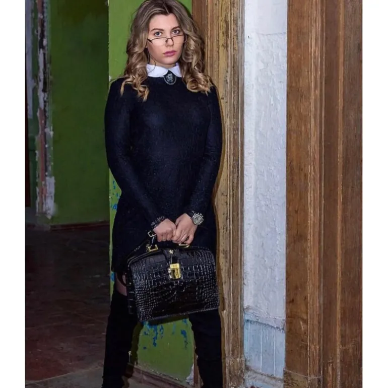 Klasyczna torebka Damska skórzana z tłoczonym wzorem. "Miss Brunelleschi" K120/29