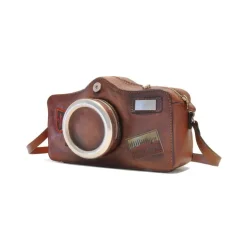 Listonoszka damska skórzana z zamknięcie metalowy zamek błyskawiczny. "Fotocamera"