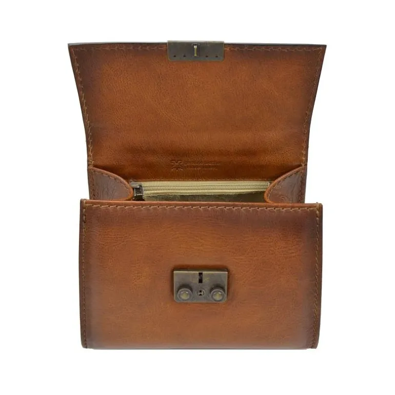 Mała torebka ze skóry na co dzień. "Artemisia" B299