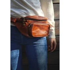 Nerka saszetka męska skórzana "Gołuchów" CZ