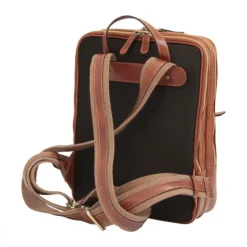 Sportowy plecak na laptopa z miękkiej skóry cielęcej "Baltico" Brązowy