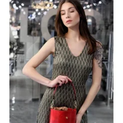 Sztywna damska skórzana torba z krokodylim wzorem "King" K335