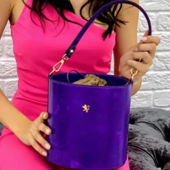 Sztywna damska skórzana torba z krokodylim wzorem "King" K335