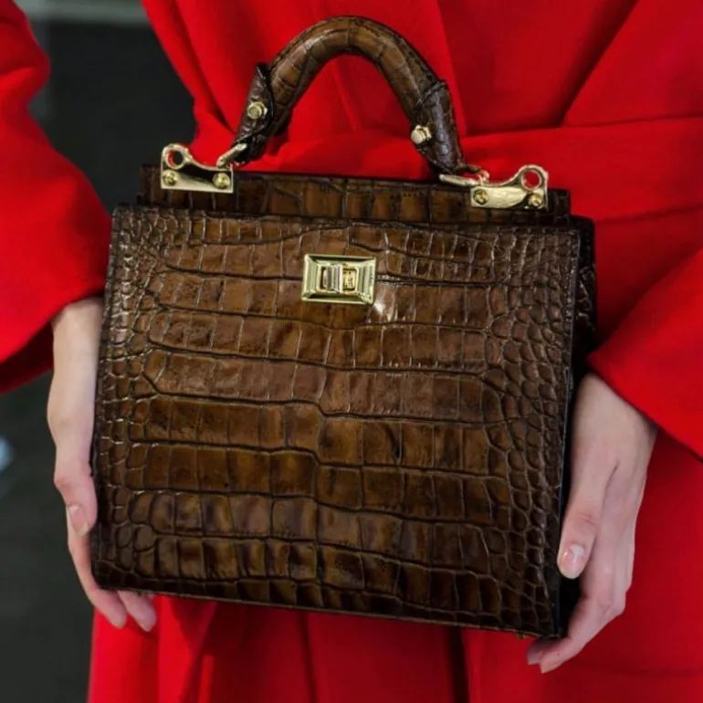 Zgrabna i praktyczna torebka damska skórzana. "Anna Maria Luisa de' Medici"